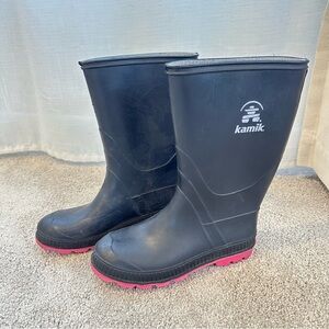 Kamik stomp Black and pink rain Boots waterproof girls 5